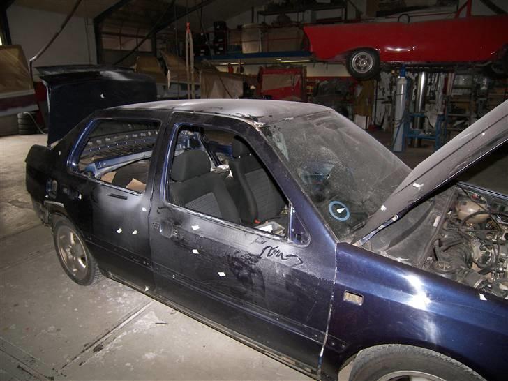 VW Vento vr6 SOLGT 1/2-2008 - Udgangspunkt... gammel faldefærdig vr6 billede 1