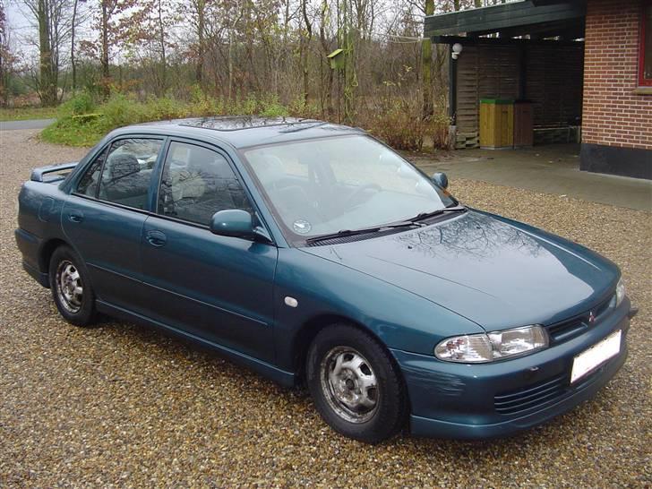 Mitsubishi Lancer 1,6 16v glxi solgt billede 4