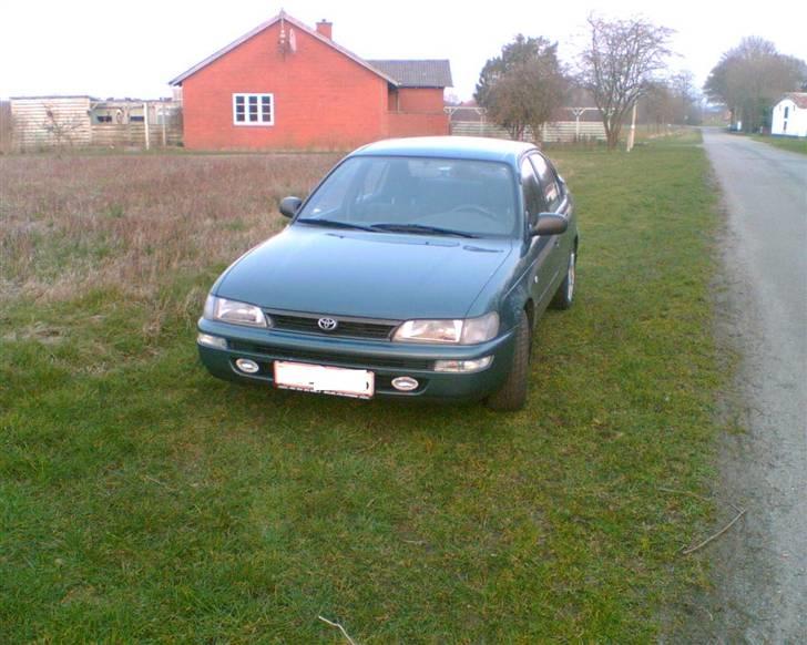 Toyota Corolla XLI  Sedan  billede 1