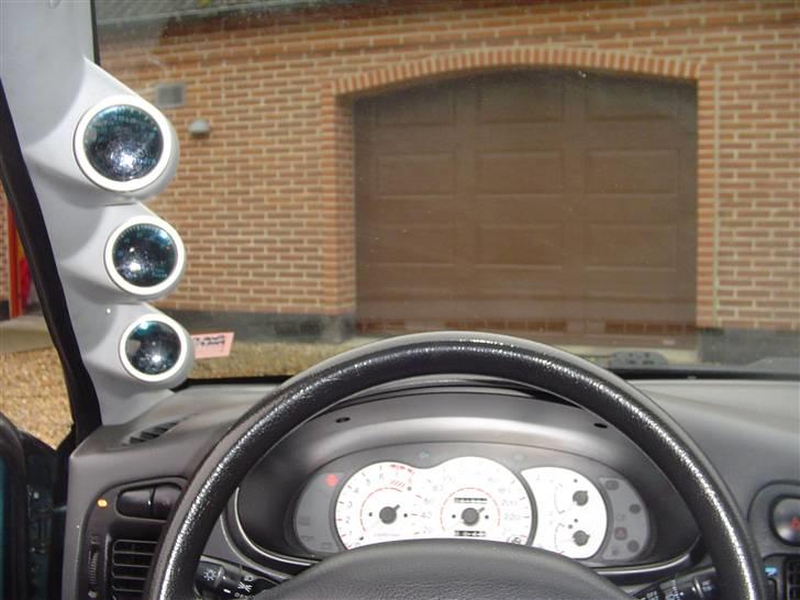 Mitsubishi Lancer 1,6 16v glxi solgt billede 8