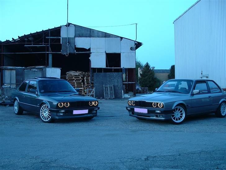 BMW 325i e30 -totalskadet- billede 5