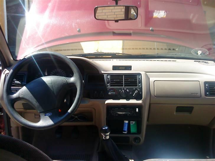Ford Escort CLX 1.6 (SOLGT) - Dashboard billede 12