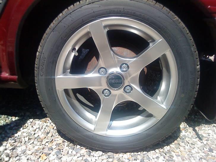 Ford Escort CLX 1.6 (SOLGT) - En sænkning, og så noget malling på tromlen ville pynte billede 14