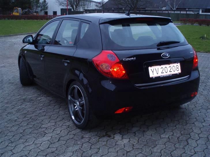 Kia Cee'd  *solgt* billede 9