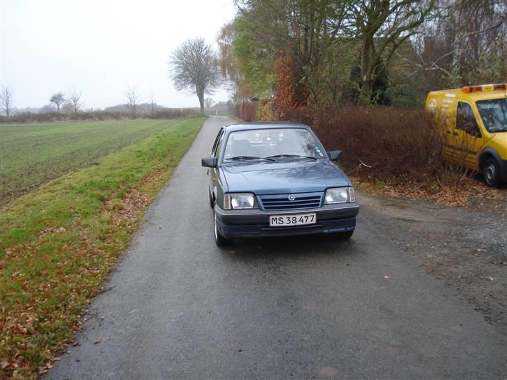Opel Ascona C  (SOLGT) billede 2
