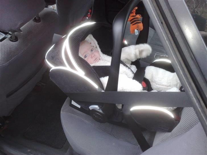 Ford scorpio 2,9 EFI (byttet) - min datters plads  billede 11