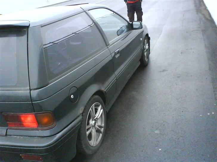 Mitsubishi colt *solgt* billede 6