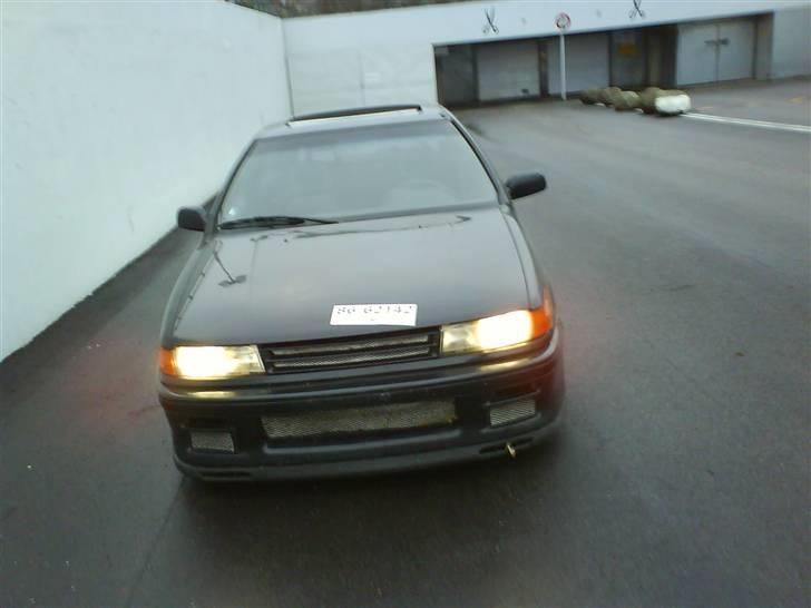 Mitsubishi colt *solgt* billede 9