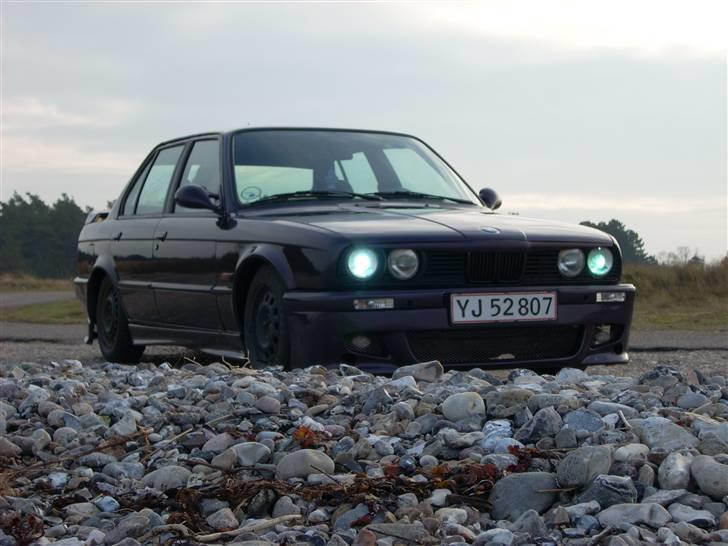 BMW 320 i E30 SOLGT billede 2