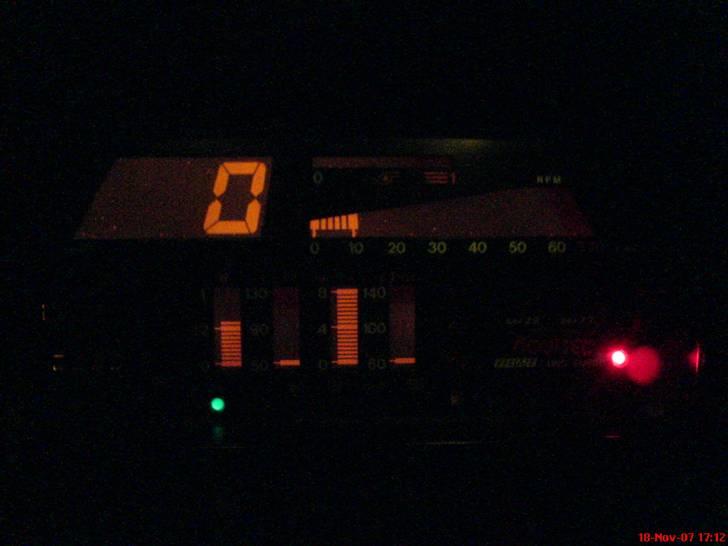 Fiat Uno 1,3 i.e Turbo (Solgt) - By night billede 14