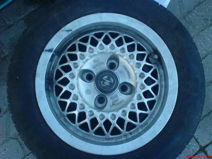 Fiat Uno 1,3 i.e Turbo (Solgt) - 13" aludrenge m. Abarth navkapsler (vinter) billede 16