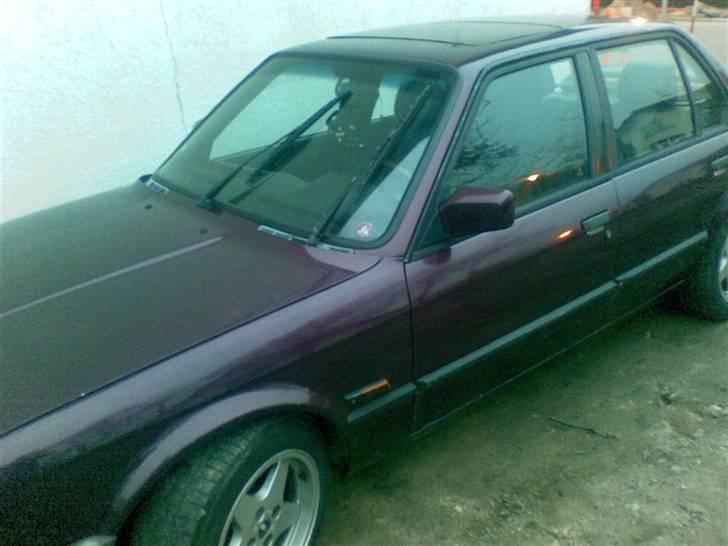 BMW 324d solgt billede 1