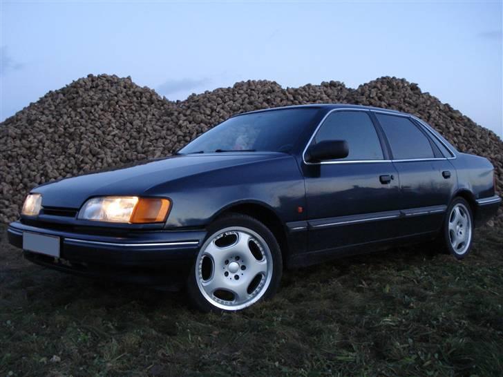 Ford scorpio 2,9 EFI (byttet) - ja man bor jo på landet så der er roer over alt billede 17