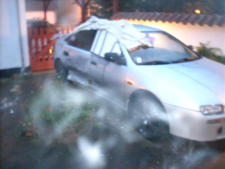 Mazda 323F BA SOLGT! billede 18