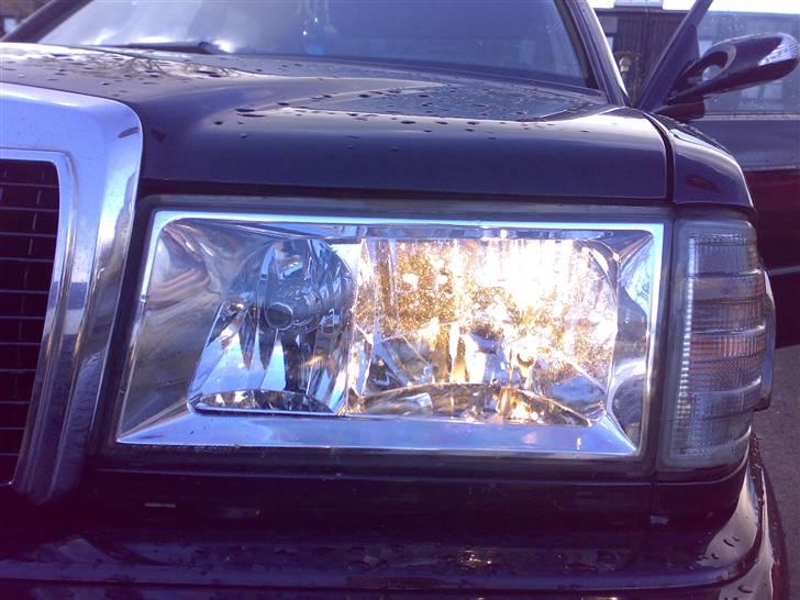 Mercedes Benz E190 *SOLGT* billede 12