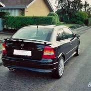 Opel astra 2,0 sport 
