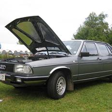 Audi 100 5S Type 43