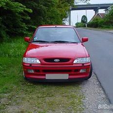 Ford Escort 1.8 sport Solgt