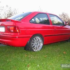 Ford Escort 1.8 sport Solgt
