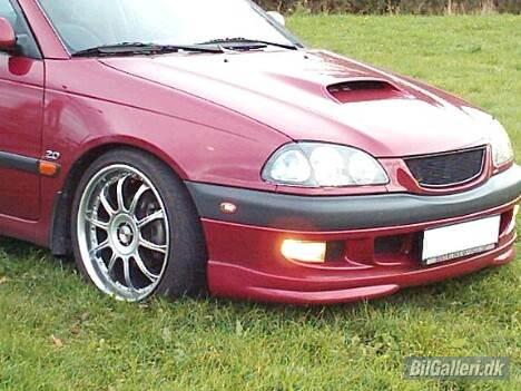 Toyota avensis billede 1