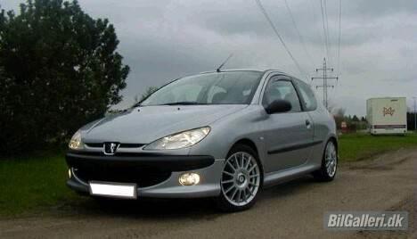 Peugeot 206 XS - Mere info om Peugeot 206 på 206banden.dk billede 1
