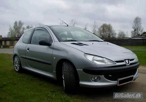 Peugeot 206 XS - Mere info om Peugeot 206 på 206banden.dk billede 2