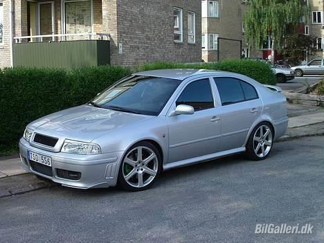 Skoda Octavia 1.8.T RS billede 1