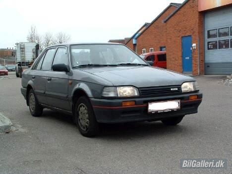 Mazda 323 Super Special billede 1