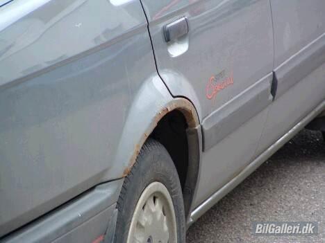 Mazda 323 Super Special billede 3