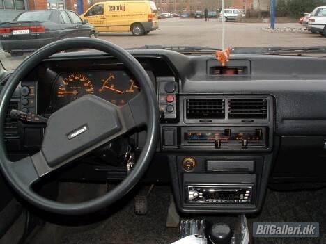 Mazda 323 Super Special billede 2