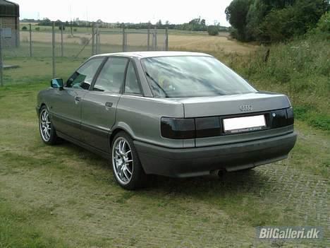 Audi 80 1,8S billede 1