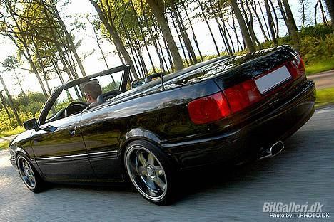 Audi 80 Cabriolet *solgt* - Still cruising... billede 2