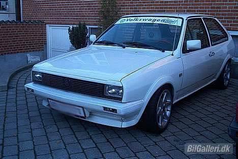 VW Polo 2 SOLGT billede 1