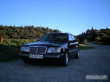 Mercedes Benz E 300 Deisel billede 5