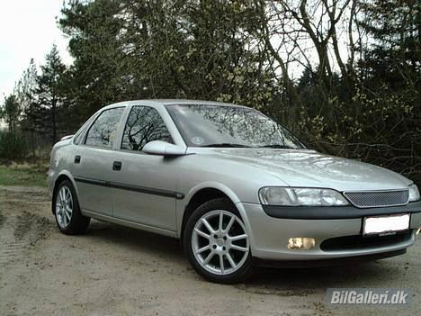 Opel Vectra B billede 2