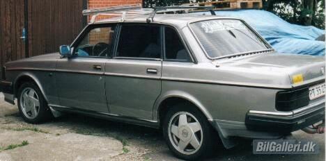 Volvo 240 billede 1