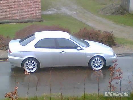 Alfa Romeo 156 2.4 JTD - Med de nye 18" Zender Siena billede 1