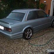 BMW e30 320i 2d ---solgt----
