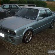 BMW e30 320i 2d ---solgt----