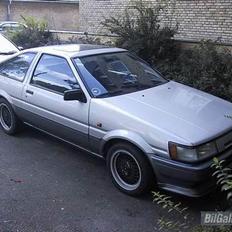 Toyota Corolla GT Coupé AE86