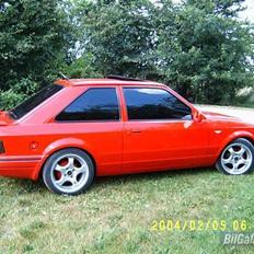 Ford Escort (SOLGT)