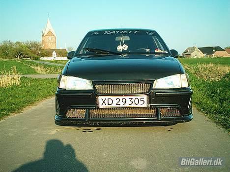 Opel Kadett E billede 1