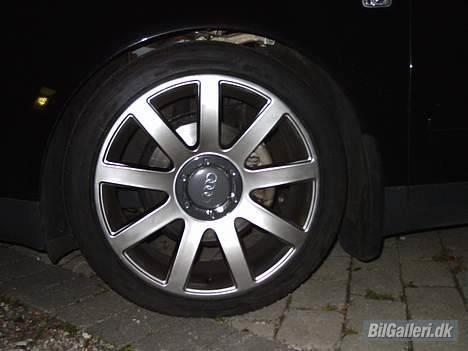 Audi A4 1,8TURBO Solgt billede 4