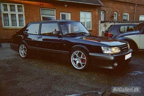 Saab 900 aero T16 - Parkeringen i skive billede 2