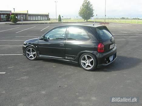 Opel corsa b - carzone - SOLGT billede 3