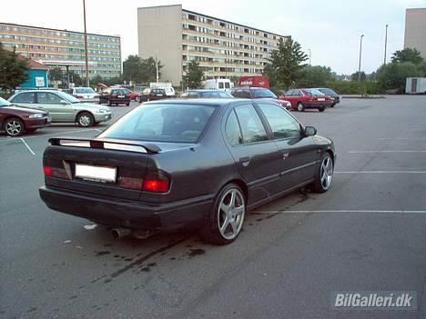 Nissan Primera ***SOLGT*** - Set bagfra billede 2