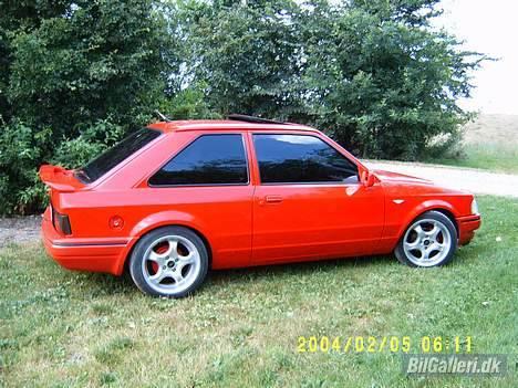 Ford Escort (SOLGT) billede 3
