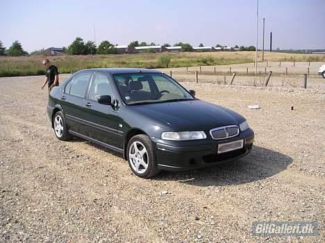 Rover 400 billede 2