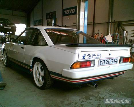 Opel Manta i200 - God røv og god weekend.... billede 4