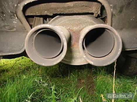 BMW 732I Automatic. - Tvilling pusterør. billede 9